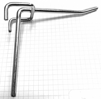 wieszak do eurokratki metalowy średni 9,5cm/4cm haczyk na kratkę ekspozycyjną